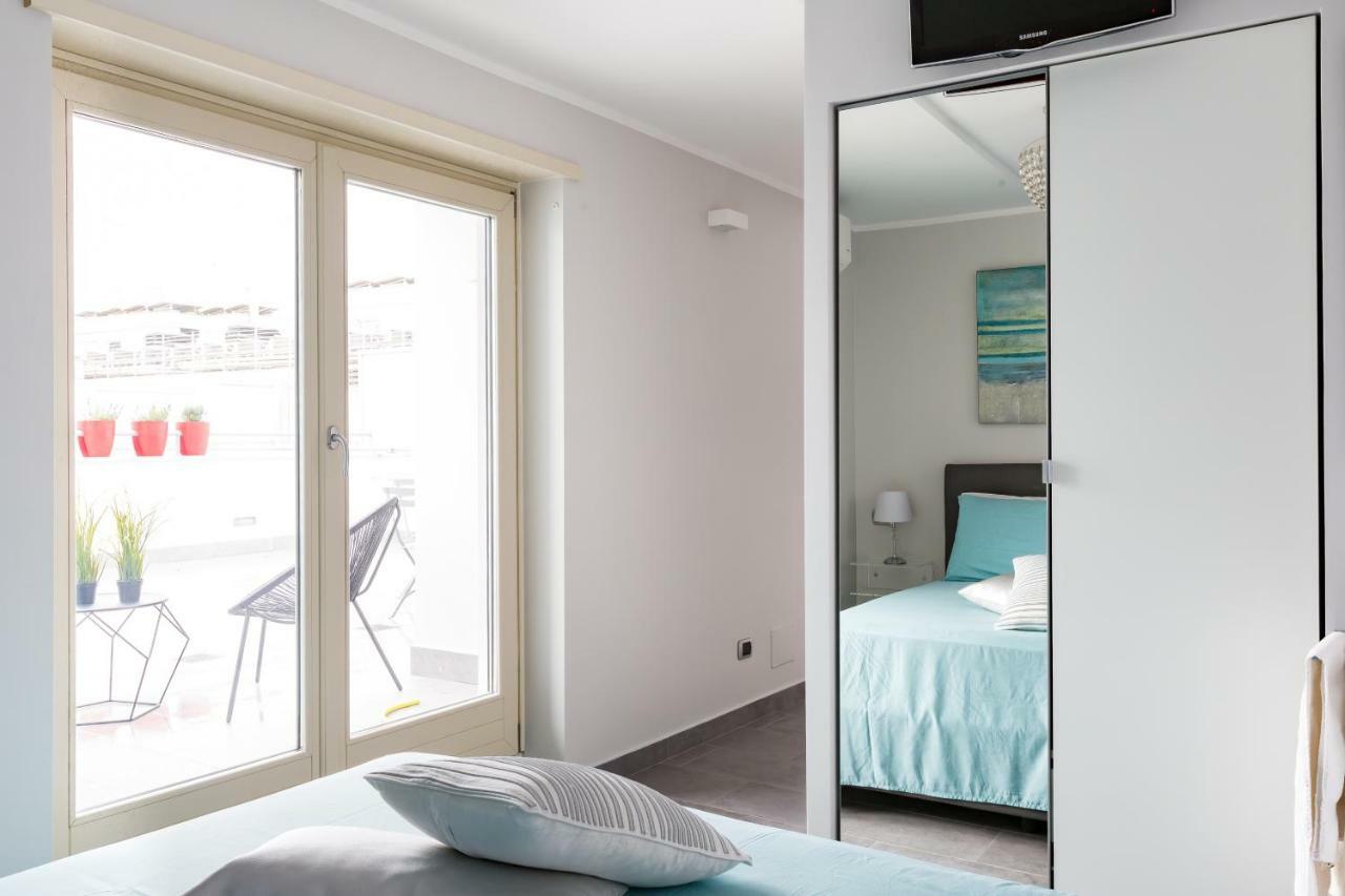 Penthouse 41 In Trastevere With Big Terrace Рим Экстерьер фото